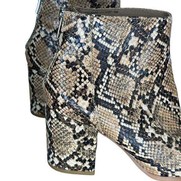 Steve Madden Julianne Snake Embossed Ankle Booties Boots Point Round Toe Size 6 - Picture 7 of 10